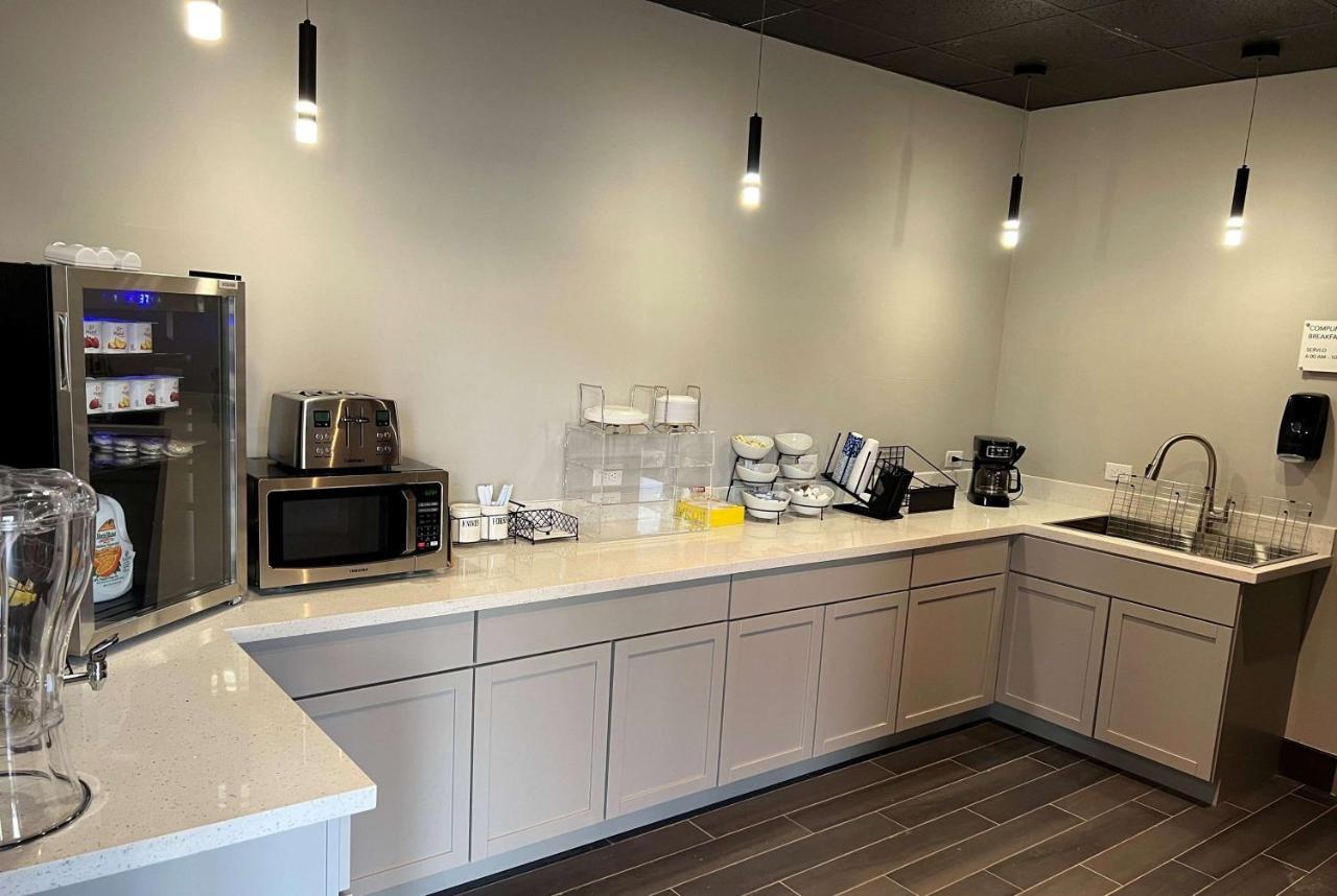 Ramada By Wyndham Studio Suites Dothan Exteriér fotografie